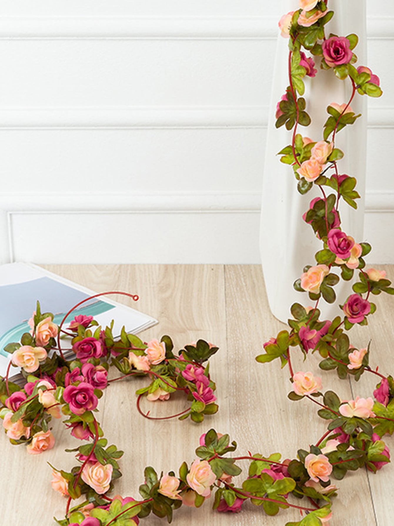4PCS Artificial Flowers Roses Plants Vine Valentine's Day Gift Decoration Home Decoration Flower Rattan Dining Table Vase Decorations Dining Room, Bedroom.